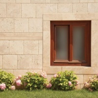 Плитка з травертину Light Tumbled 1,2х20,3х40,6 см, бежева із зістареною поверхнею Антик Export