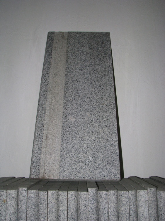 Ступени гранитные G603 Light Grey 790х340х30 мм Полированные, ФАСКА