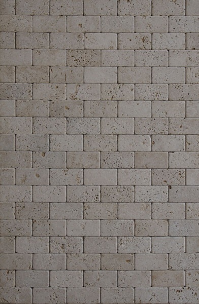 Плитка из травертина Light Tumbled 1х5х10 см, бежевая с состаренной поверхностью Антик Export