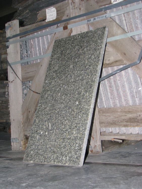 Плитка гранитная Танский карьер 600х300х20 мм Полированная