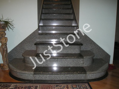 Облицювання сходів гранітом в Одесі та області