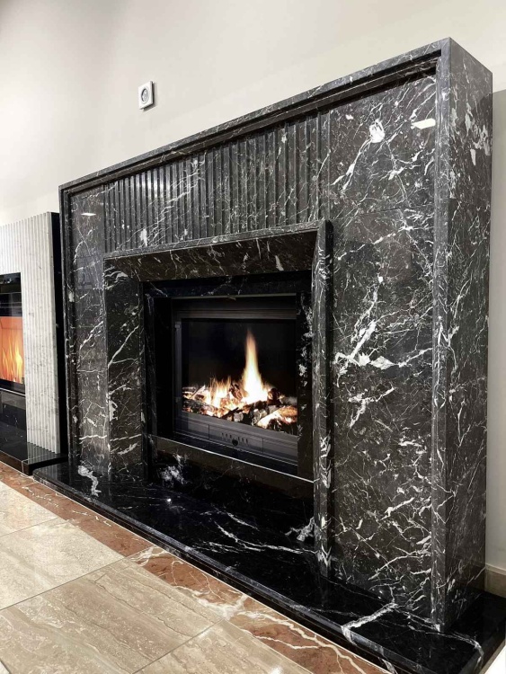 Портал для каміна Bravo Денвер Denver Grey + Nero Marquina мармур сірий/чорний прямий