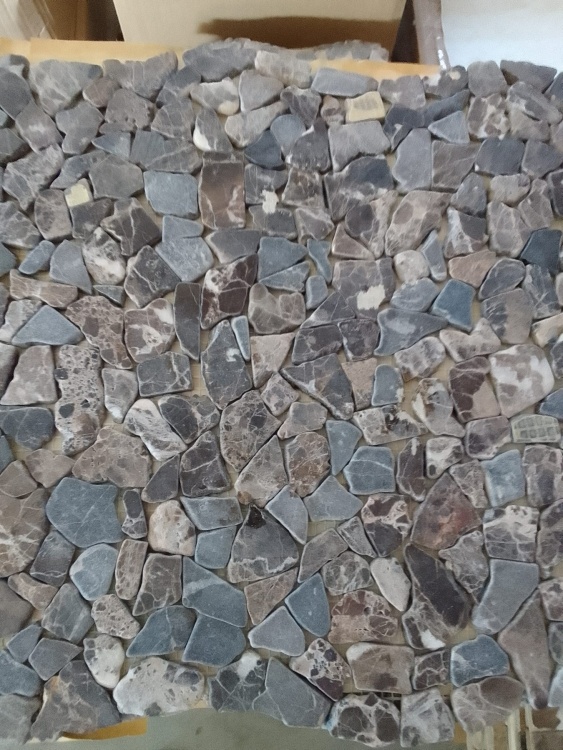 Мозаїка з мармуру Матова МКР-ХСВ (хаотична) Emperador Dark