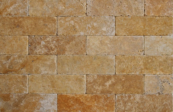 Плитка з травертину YellowTumbled 1х10х30 см, жовта із зістареною поверхнею Антик Export