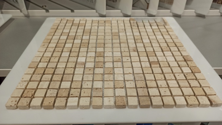 Мозаїка Mozaico de Lux K-MOS Travertino T.U. Bianco (15x15)