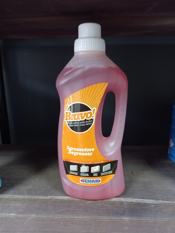 Очиститель для натурального камня Bravo Sgrassatore (щелочной) (1л) TENAX