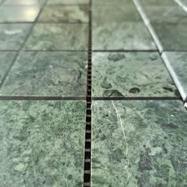 Мозаїка з мармуру Полірована МКР-3П (47x47) Verde Guatemala