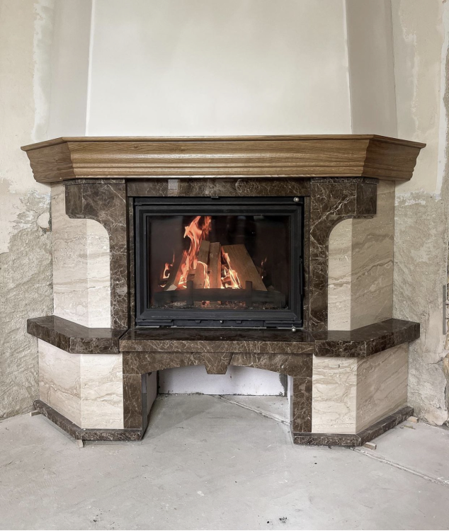 Портал для камина Bravo Порто Giallo Atlantide + Emperador Dark мрамор бежевый/коричневый угловой n3