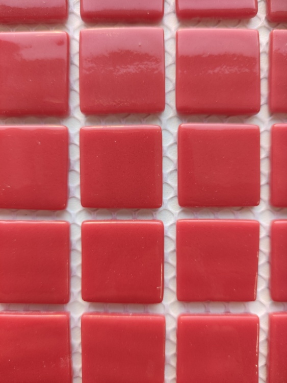 Мозаїка зі скла AquaMo MK25121 Red 25x25x4 (317x317) мм глянцева на сітці