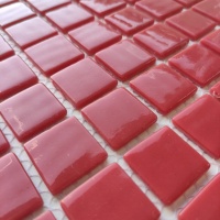 Мозаїка зі скла AquaMo MK25121 Red 25x25x4 (317x317) мм глянцева на сітці