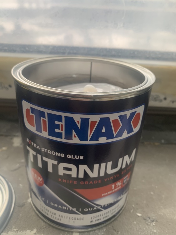 Клей вінілефірний Tenax Titanium extra clear екстра-прозорий 1 л, густий жаростійкий для каменю, кераміки