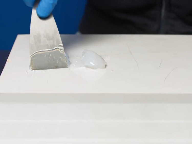 Клей полиэфирный Tenax Thassos T прозрачный 1 л, опалесцирующий жаростойкий для белого камня, агломерата, кварца