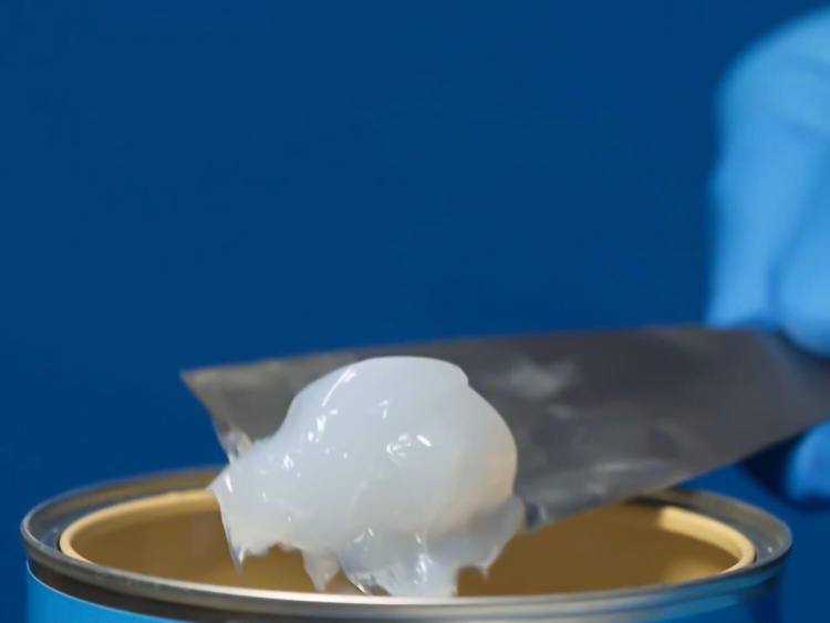 Клей полиэфирный Tenax Thassos T прозрачный 1 л, опалесцирующий жаростойкий для белого камня, агломерата, кварца