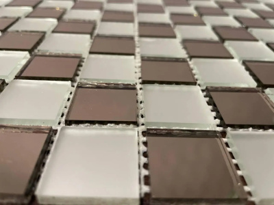 Мозаика зеркальная DecorStoneHub Zs-2x2-BS бронзовая с сатином 274х274 мм шахматная кладка в ванную