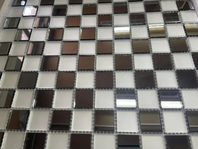 Мозаїка дзеркальна DecorStoneHub Zs-2x2-GS графітова з сатином 274х274 мм шахова текстура для офісу