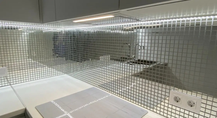 Мозаїка дзеркальна DecorStoneHub Zs-2x2-Z срібляста 274х274 мм в котедж та приватний будинок в бар