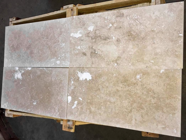 Плитка з травертину Light Filled and Honed 1,2 х30, 5х61 см, бежева матова заповнена шліфована Standart 2-nd ch.