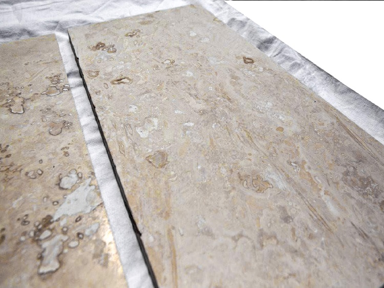 Плитка из травертина Light Filled and Honed 1,2х30,5х45,7 см, бежевая матовая заполненная шлифованная Standart 2-nd ch.