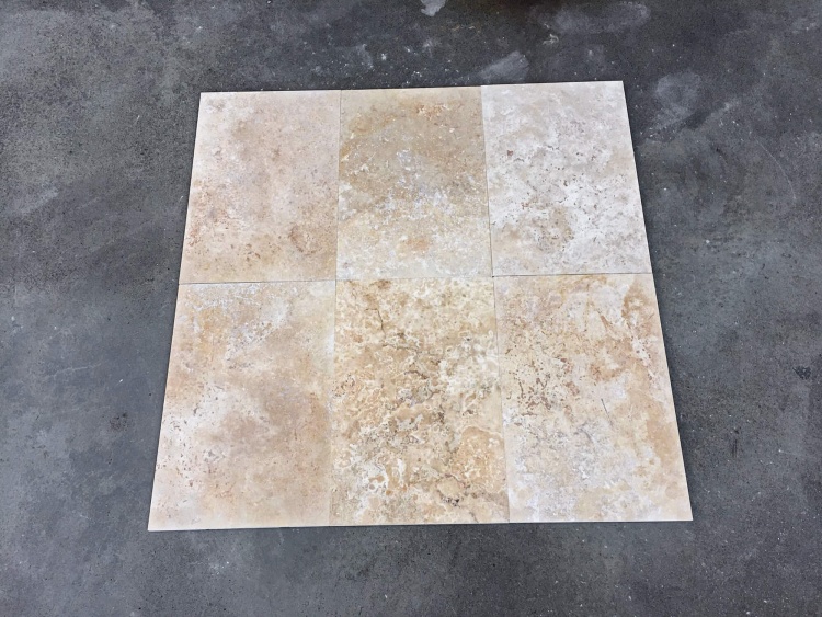 Плитка из травертина Light Filled and Honed 1,2х30,5х45,7 см, бежевая матовая заполненная шлифованная Standart 2-nd ch.