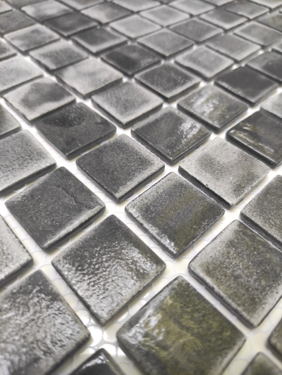 Мозаика стеклянная АкваМо Limited Edition 43 на сетке