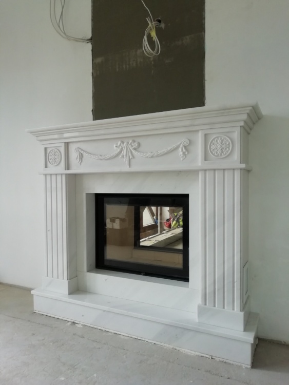 Портал для камина Bravo Париж Polaris мрамор белый прямой