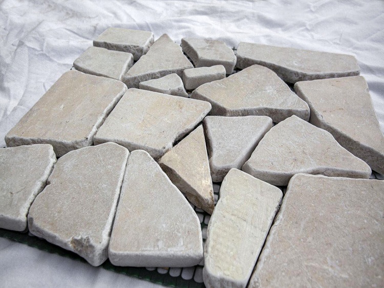 Брекчія мармурова на сітці, бежева 20мм