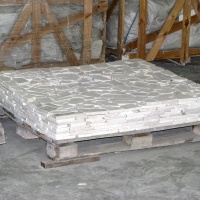 Брекчия мраморная без сетки, бежевая 20мм