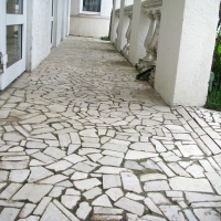 Брекчия мраморная без сетки, бежевая 20мм