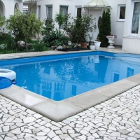 Брекчия мраморная без сетки, белая 20мм