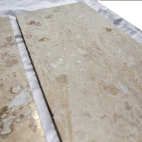 Плитка з травертину Light Filled and Honed 1,2х20,3х40,6 см, бежева матова заповнена шліфована Standart 2-nd ch. Плитка з травертину Light Filled and Honed 1,2х20,3х40,6 см, бежева матова заповнена шліфована Standart 2-nd ch.