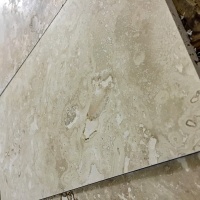 Плитка з травертину Light Filled and Honed 1,2х20,3х40,6 см, бежева матова заповнена шліфована Standart 2-nd ch. Плитка з травертину Light Filled and Honed 1,2х20,3х40,6 см, бежева матова заповнена шліфована Standart 2-nd ch.