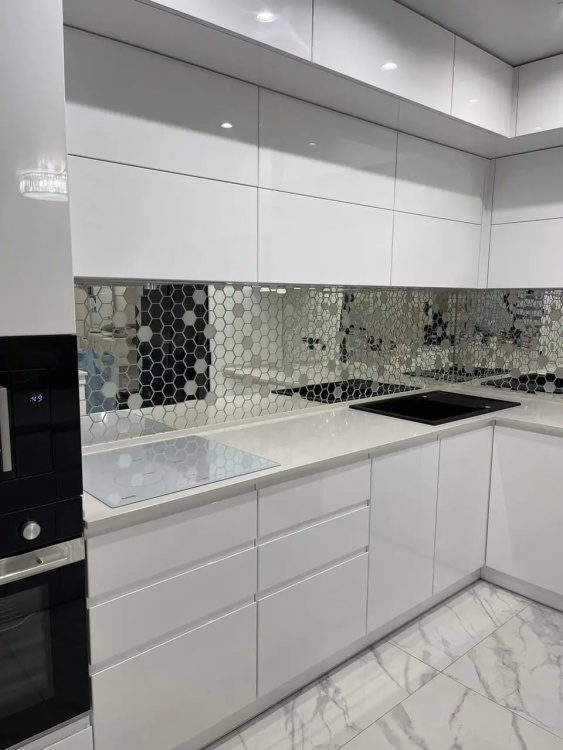 Мозаїка дзеркальна DecorStoneHub Zs-hex-ZS срібляста з сатином 304х303 мм шестигранник для колон