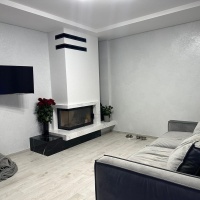 Портал для каміна Bravo Техно-2 Volakas + Nero Marquina мармур білий/чорний кутовий