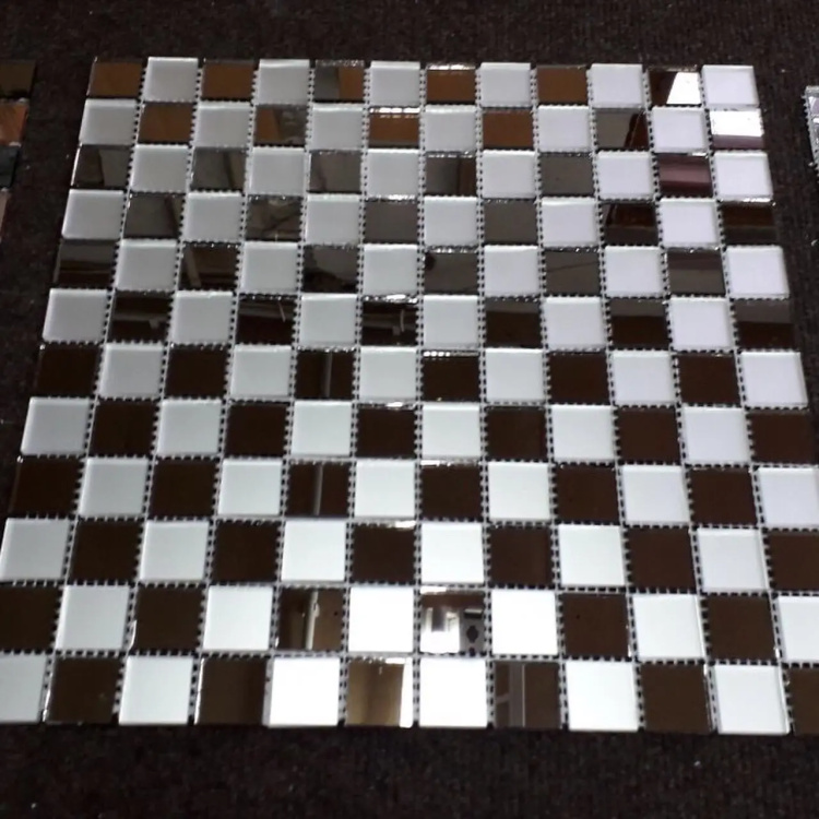 Мозаїка дзеркальна DecorStoneHub Zs-mix-ZS срібляста з сатином 330х330 мм шаховий візерунок на стіну