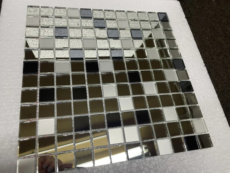 Мозаїка дзеркальна DecorStoneHub Zs-mix-ZSG сріблясто-графітовий мікс з сатином 304х304 мм для бару