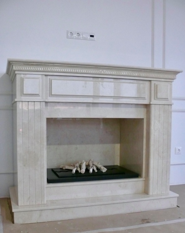 Портал для каміна Bravo Таллінн Botticino мармур бежевий прямий