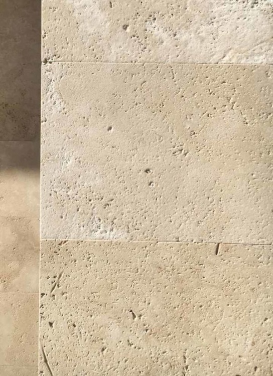 Плитка з травертину Light Brushed 1,2 х30, 5х61 см, бежева брашована Standart