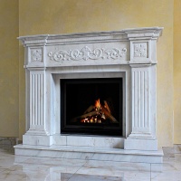 Портал для каміна Bravo Київ Volakas мармур білий прямий Портал для каміна Bravo Київ Volakas мармур білий прямий