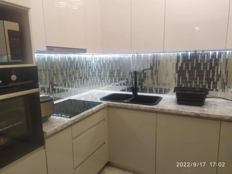 Мозаїка дзеркальна DecorStoneHub Zs-stik-ZS срібляста з сатином 338х320 мм стік для коридору та ніш