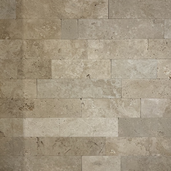 Плитка з травертину Classic Light Brushed 1х10см х FL (вільна довжина), бежева брашована Standart