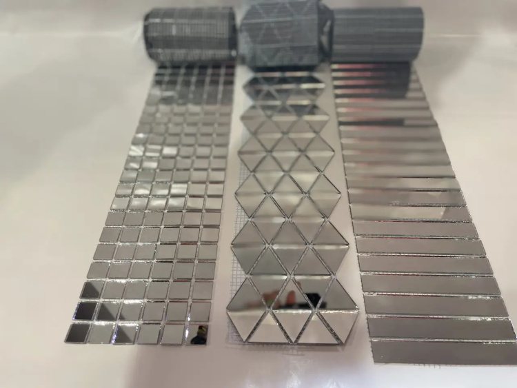 Мозаїка дзеркальна DecorStoneHub Zs-смуга-Z срібляста 1000х85 мм квадрат для інкрустації сходів