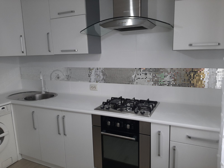 Мозаїка дзеркальна DecorStoneHub Zs-смуга-Z срібляста 1000х85 мм квадрат для інкрустації сходів