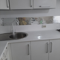 Мозаїка дзеркальна DecorStoneHub Zs-смуга-Z срібляста 1000х85 мм квадрат для інкрустації сходів Мозаїка дзеркальна DecorStoneHub Zs-смуга-Z срібляста 1000х85 мм квадрат для інкрустації сходів