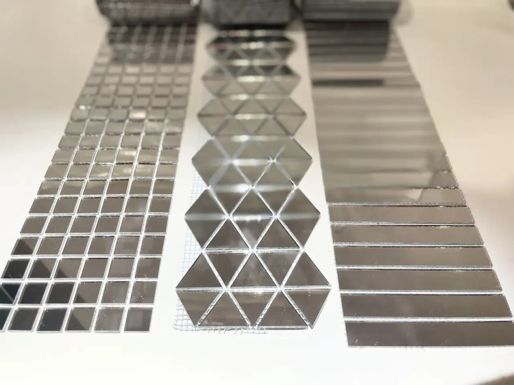 Мозаїка дзеркальна DecorStoneHub Zs-смуга-Z срібляста 1000х88 мм прямокутний стік для декорування