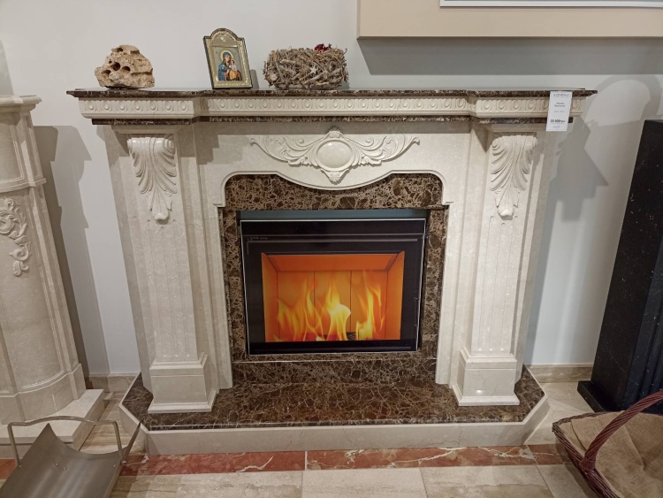 Портал для каміна Bravo Барселона Botticino та Emperador Dark мармур бежевий/коричневий прямий