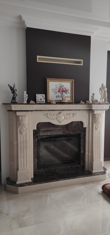 Портал для каміна Bravo Барселона Botticino та Emperador Dark мармур бежевий/коричневий прямий