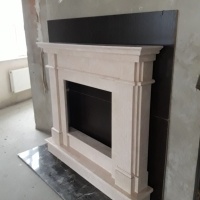 Камінний портал OLIMP-E з мармуру Victoria Beige Камінний портал OLIMP-E з мармуру Victoria Beige