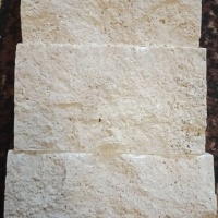 Плитка з травертину Light Split Face 2.1х10см х FL (вільна довжина), бежева з колотою поверхнею Export Плитка з травертину Light Split Face 2.1х10см х FL (вільна довжина), бежева з колотою поверхнею Export