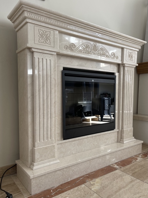 Портал для каміна Bravo Туніс Botticino мармур бежевий прямий