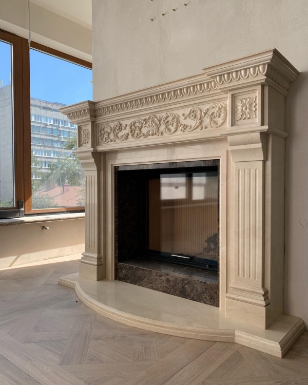 Портал для каміна Bravo Прага Crema Marfil + Emperador Dark мармур бежевий/коричневий прямий